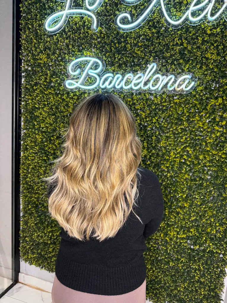 Balayage rubio realizado en Le Rêve